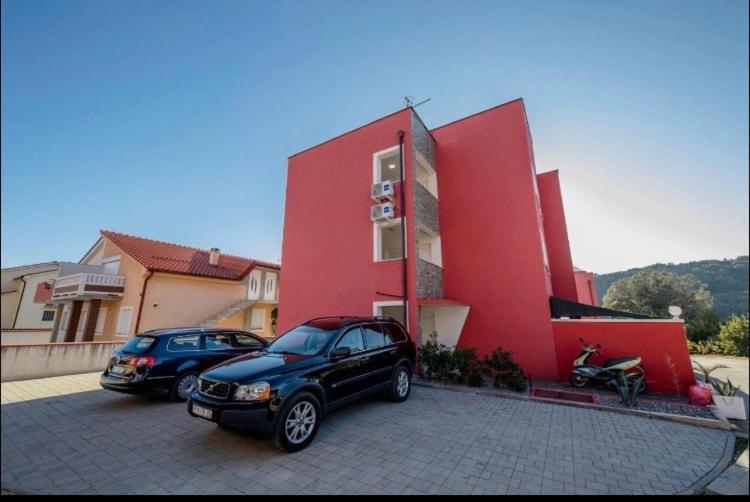 Vila Palit 497 D Apartment E ภายนอก รูปภาพ